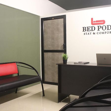 Bed Pods Hostel Thiruvananthapuram Екстериор снимка